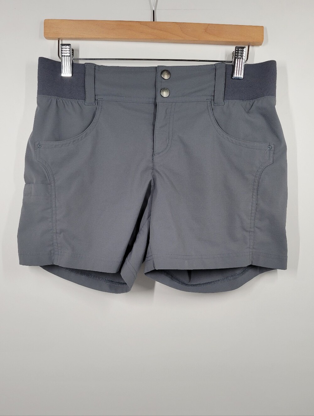 Title Nine Gray Stretch Casual Hiking Shorts With Pockets Women Size 6
